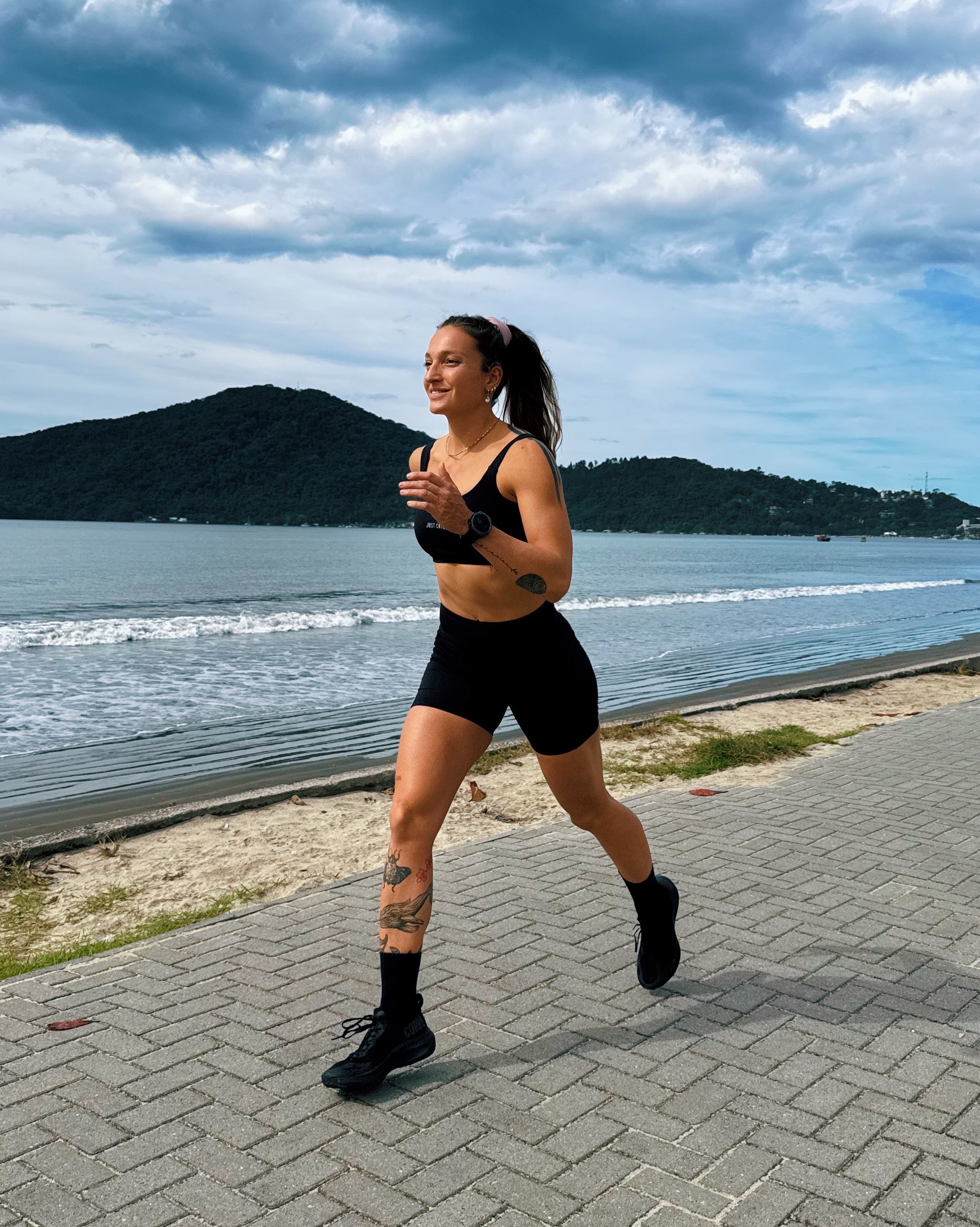 Top Fitness Casual